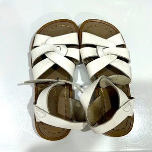 Salt water sandal in white size 10 lightly worn.